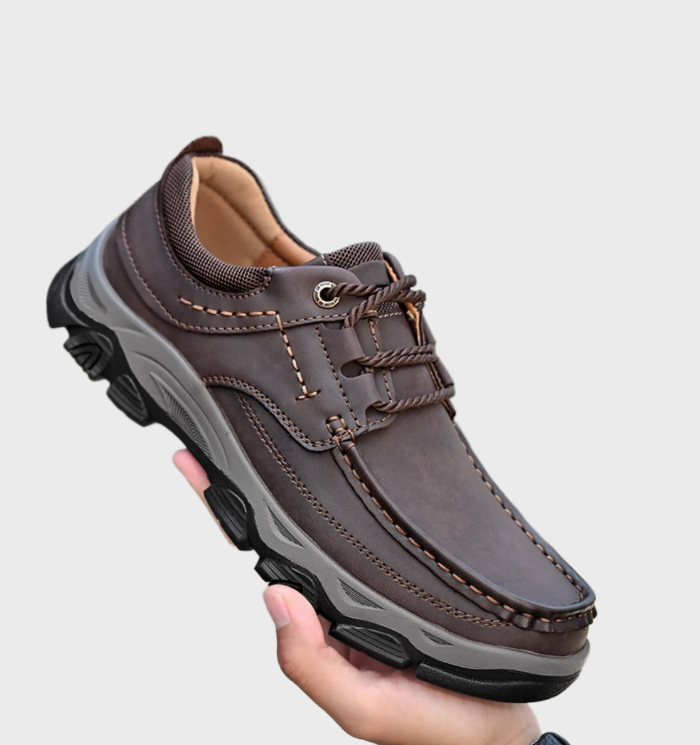 Comfortabele orthopedische leren loafers met antislip rubberen zool.