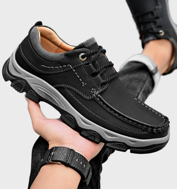 Comfortabele orthopedische leren loafers met antislip rubberen zool.