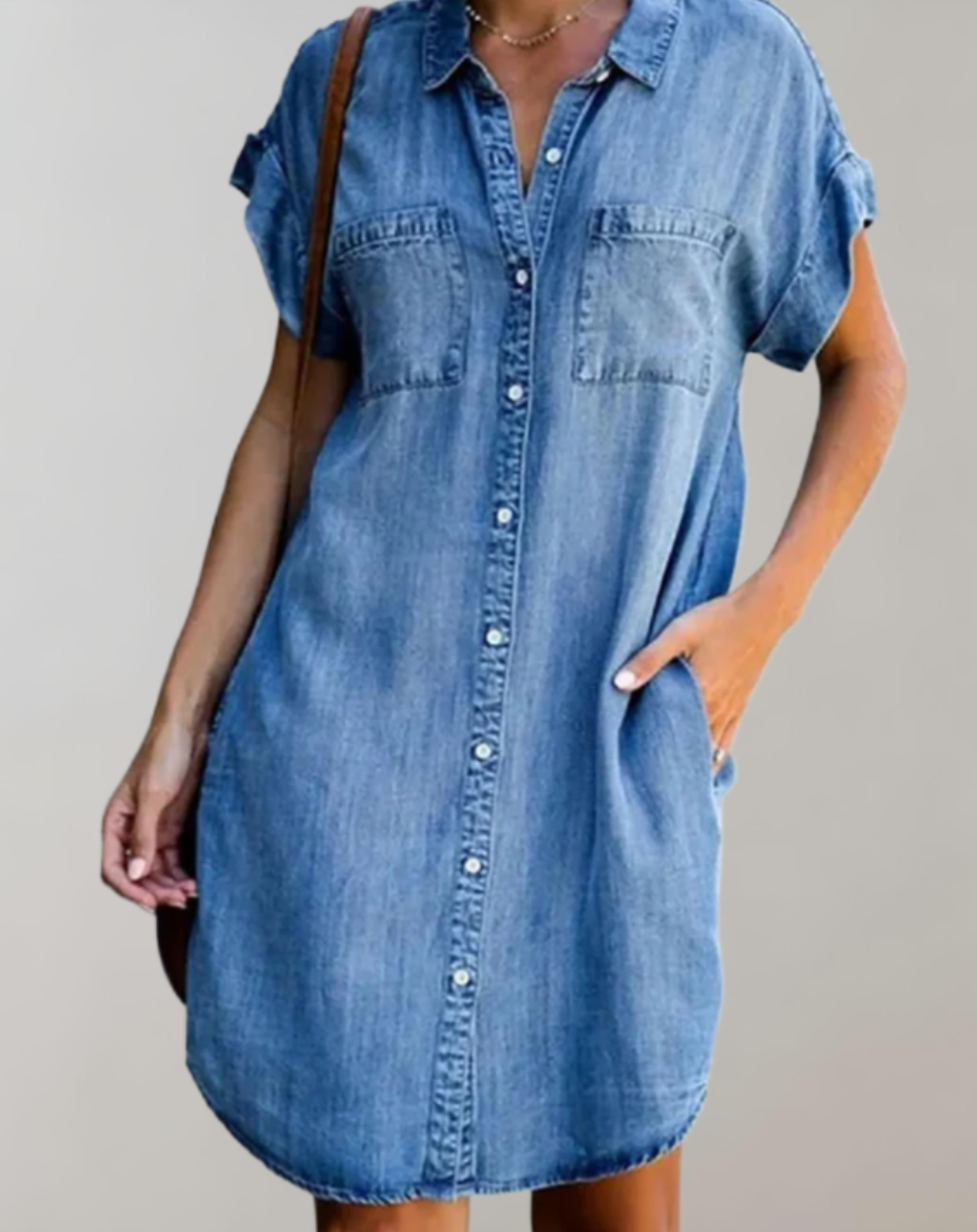 Dahlia - casual korte denim jurk met polokraag en knoopsluiting en meerdere zakken