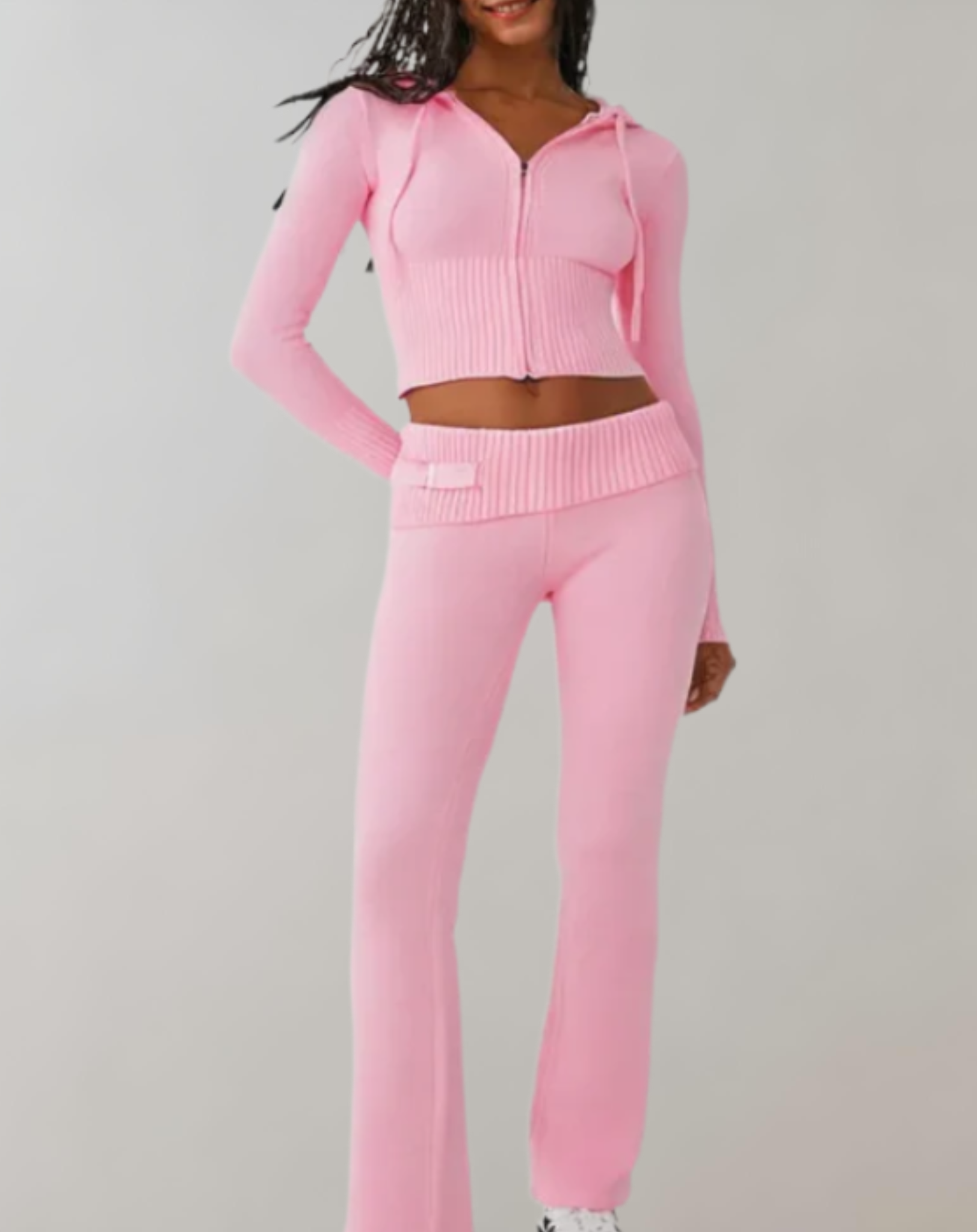 Leia - 2-delige set met cropped top met capuchon en stretchy slim fit broek met hoge taille