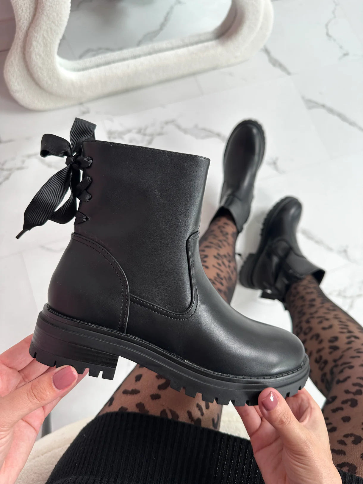 Bow Black Boots