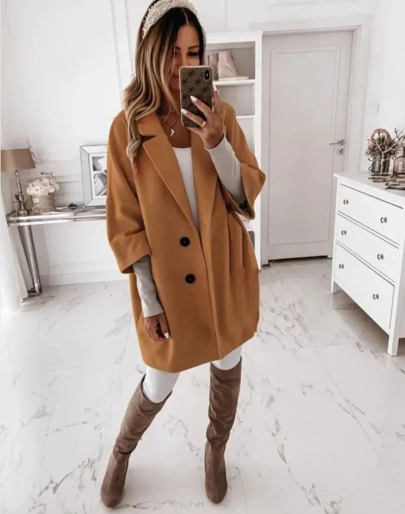 Oversized trenchcoat voor dames met dubbele knoopsluiting en relaxte pasvorm